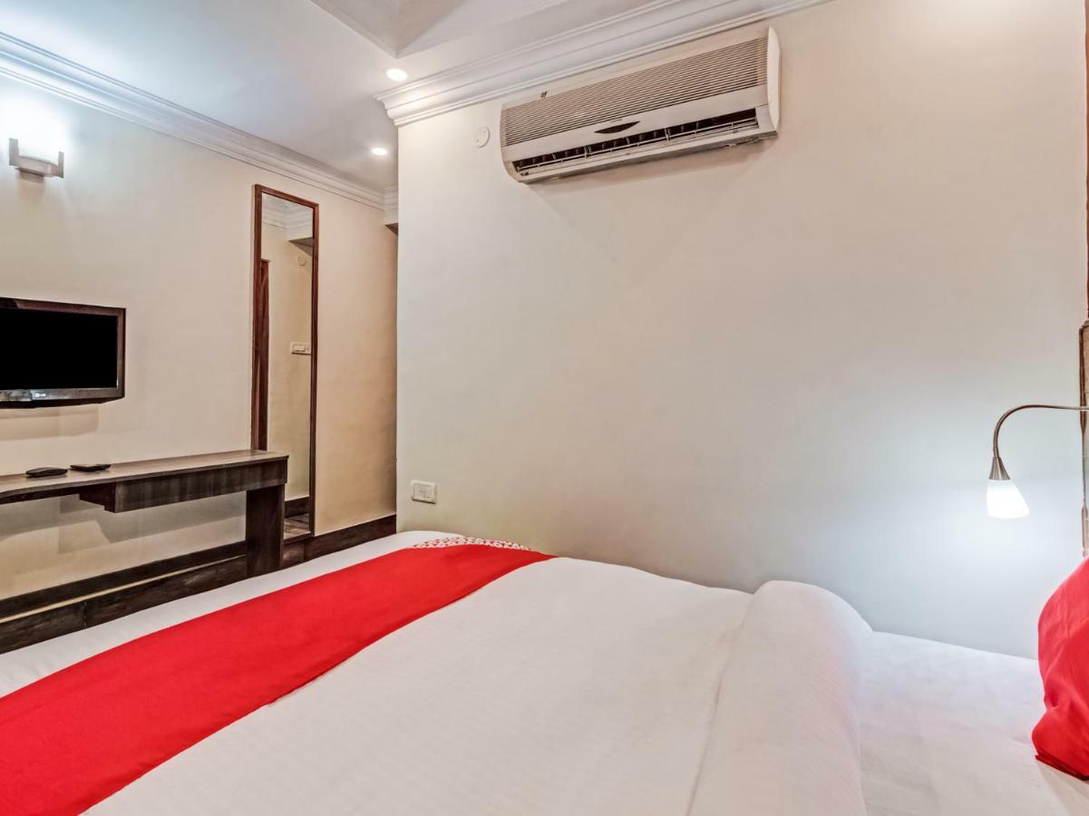 Oyo 24171 Hotel Meridian Jamshedpur Exterior foto