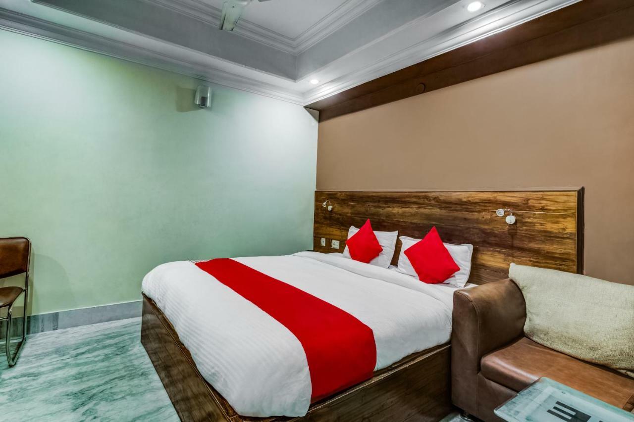 Oyo 24171 Hotel Meridian Jamshedpur Exterior foto